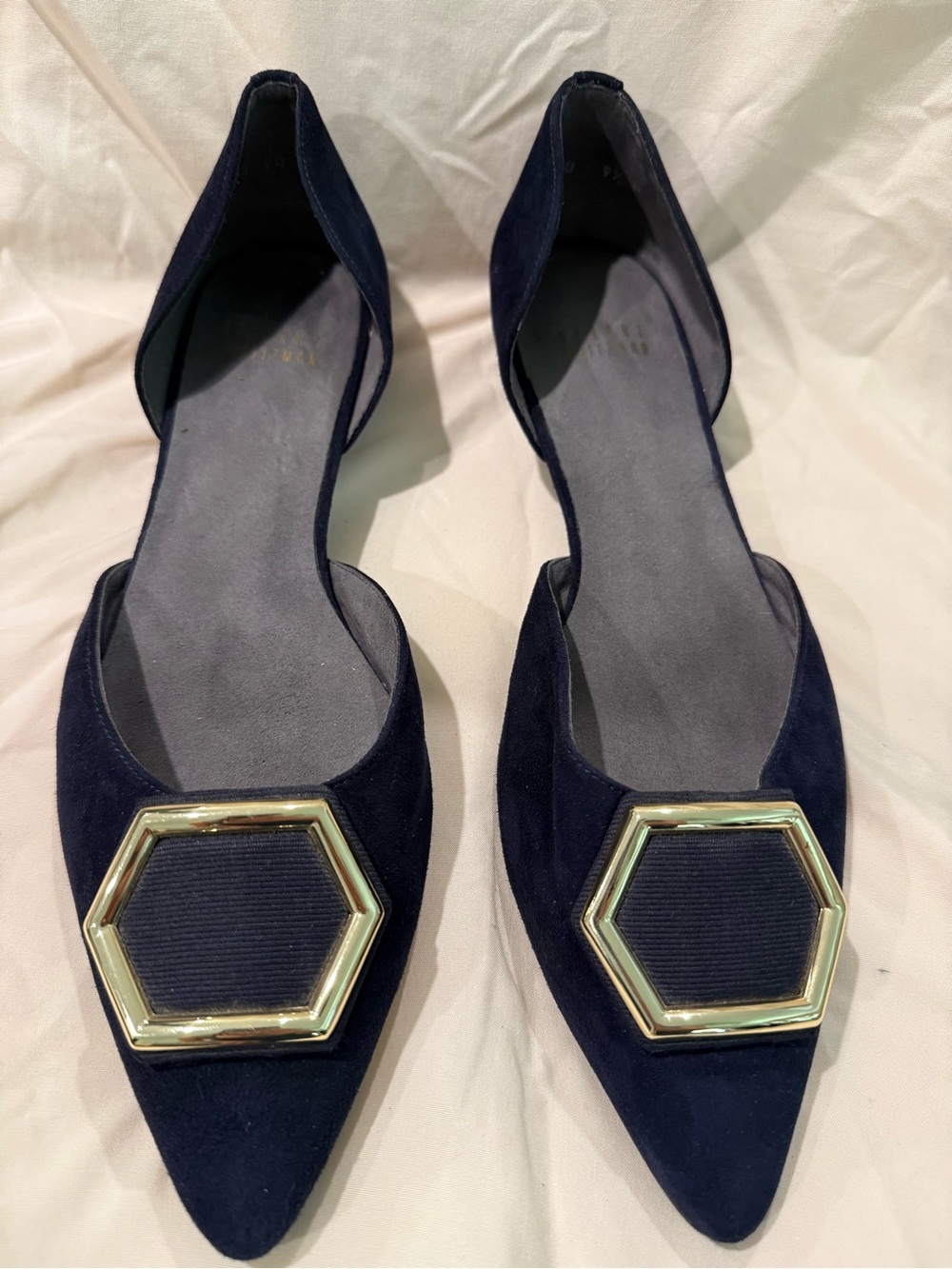 Stuart Weitzman Pointed Toe D'Orsay Flats with Gold Hexagon Accent Navy 9.5m